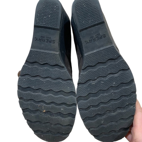 𝅺SPERRY SUEDE WEDGE CHUKKA BOOTIE - Taupe color - Picture 8 of 11